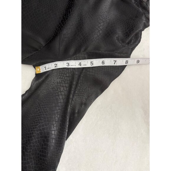 Black Button-Up Long Sleeve Blouse With Subtle Textured Pattern Womens Medium - Picture 8 of 10